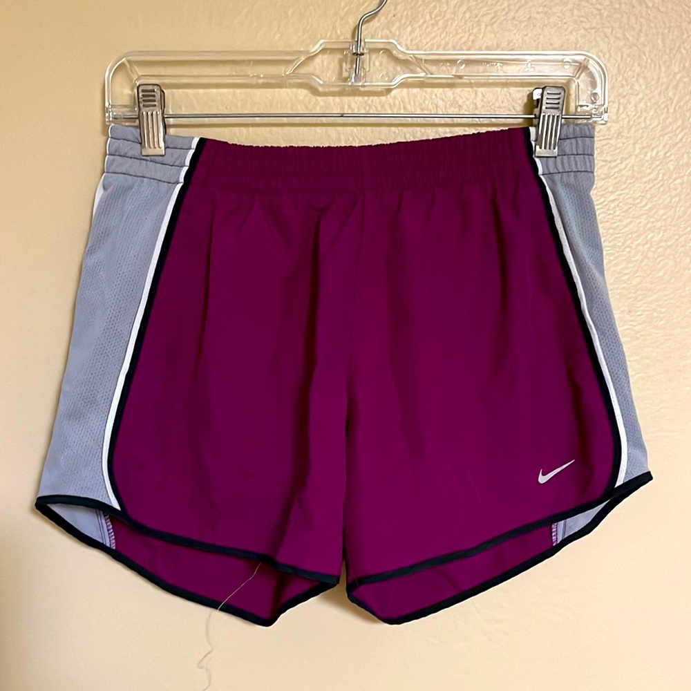 Nike Dri-Fit Women’s Pacer Running short